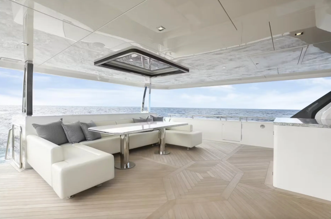 M/Y O MIMI