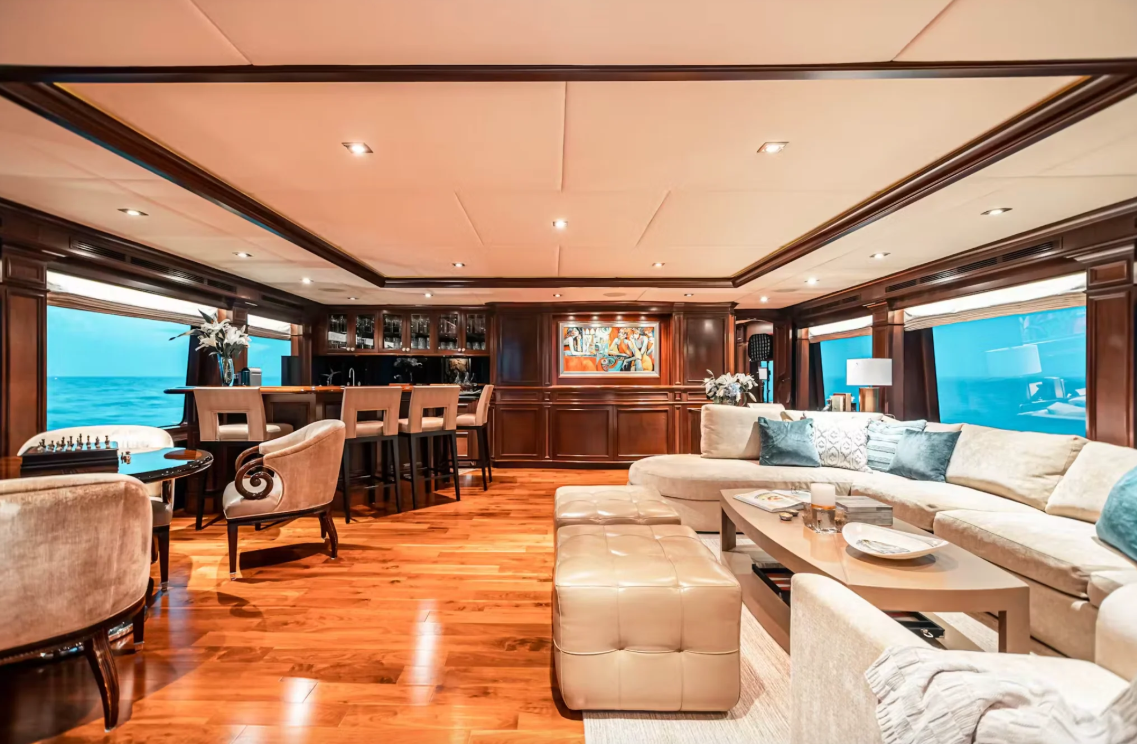 M/Y MIRABELLA