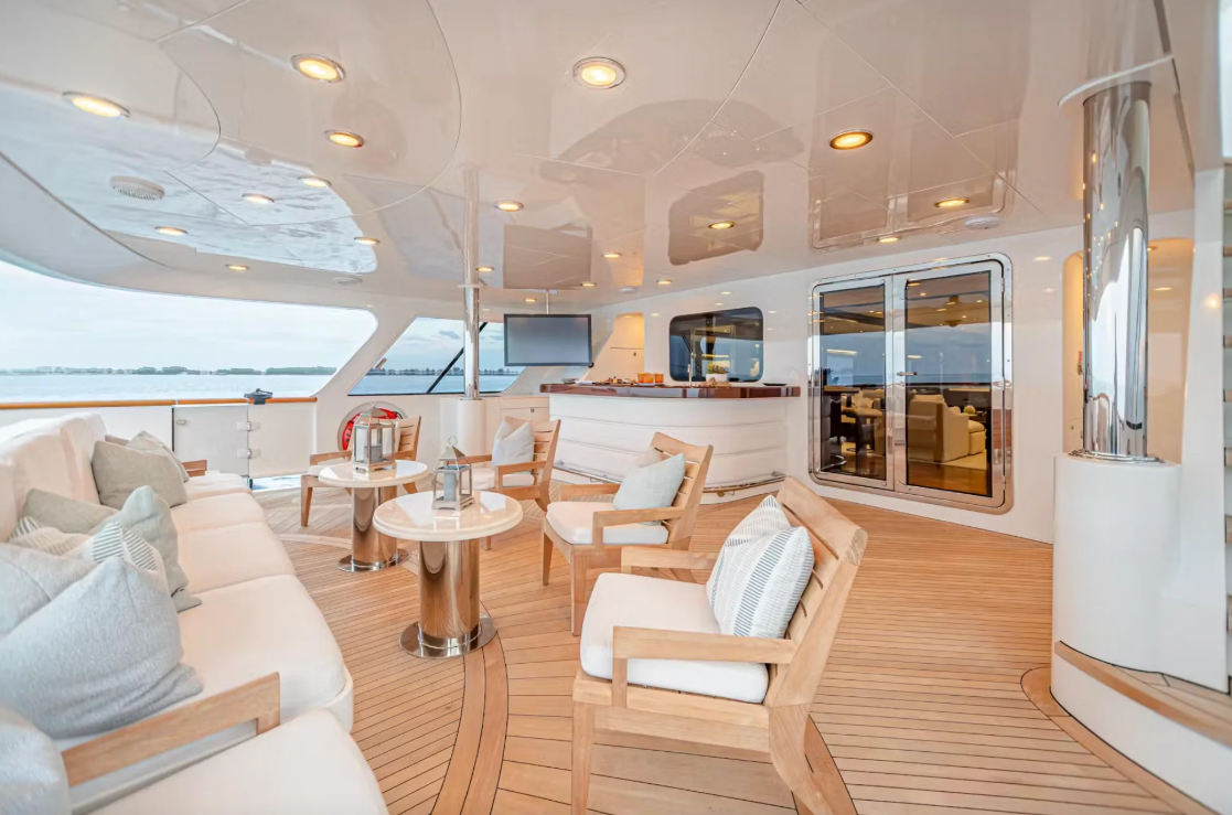 M/Y MIRABELLA